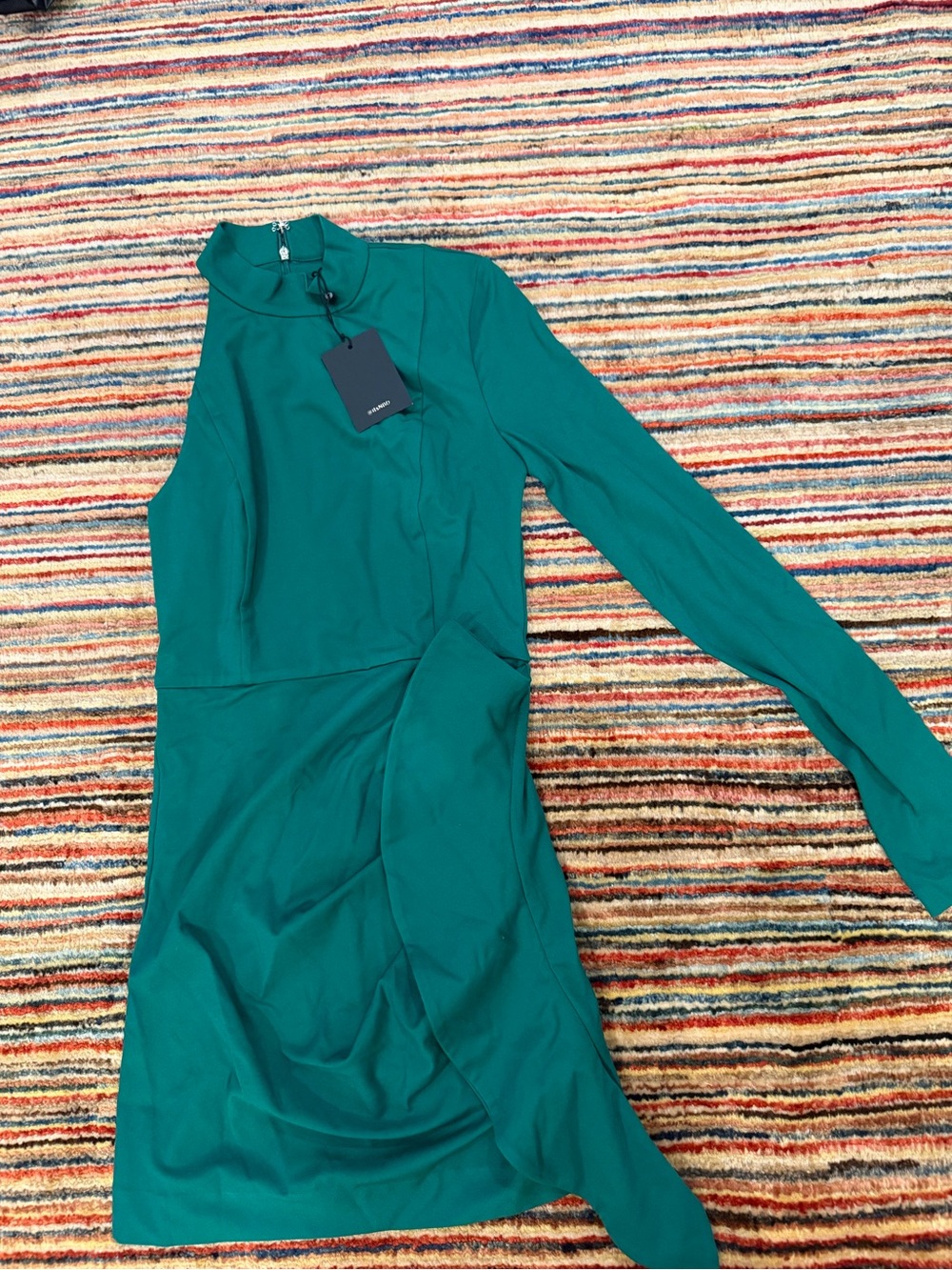 Green never worn NBD XS Forest green One-Shoulder Long Sleeve Dress (Tag on)